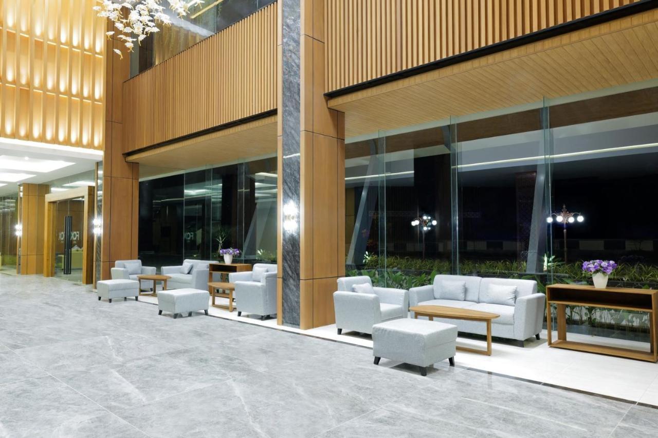 Fox Harris Hotel & Convention Banjarnegara Экстерьер фото