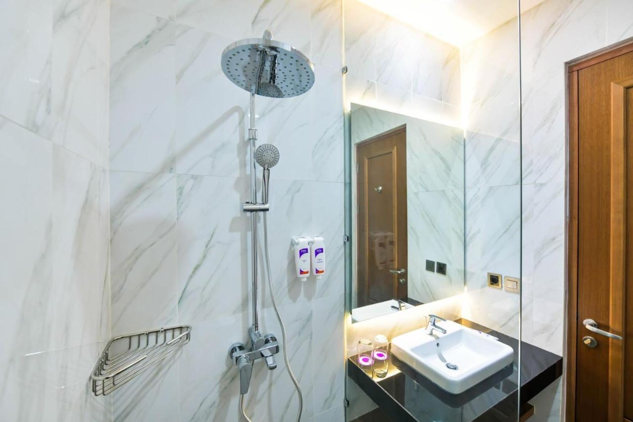 Fox Harris Hotel & Convention Banjarnegara Экстерьер фото