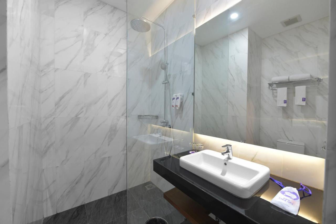 Fox Harris Hotel & Convention Banjarnegara Экстерьер фото