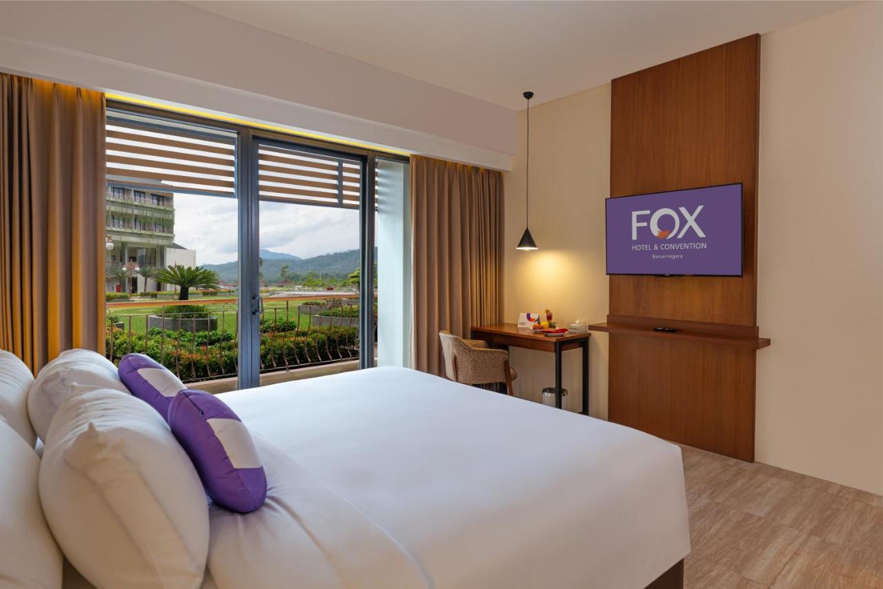 Fox Harris Hotel & Convention Banjarnegara Экстерьер фото